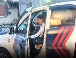 Mobil Patwal Gubernur Jatim Dihentikan Warga, Antar Ibu Melahirkan